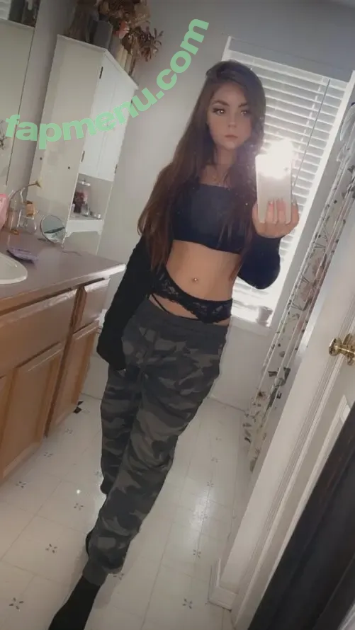 Danni Meow nude photo #1219 (Danni_nyaa / Phatcatsama / dannimeow)