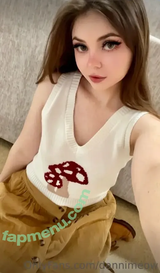 Danni Meow nude photo #1294 (Danni_nyaa / Phatcatsama / dannimeow)