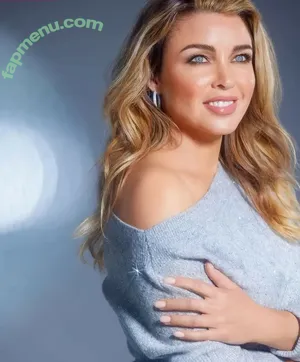 Danni Minogue / danniiminogue nude photo #7378