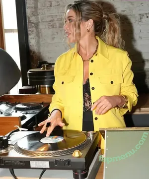 Danni Minogue / danniiminogue nude photo #7668