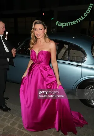 Danni Minogue / danniiminogue nude photo #7697