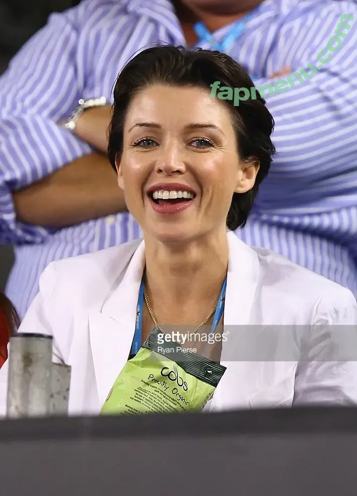 Danni Minogue nude photo #7411 (danniiminogue)