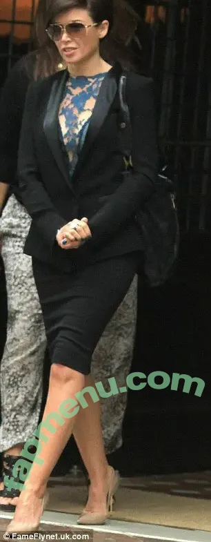 Danni Minogue nude photo #7525 (danniiminogue)