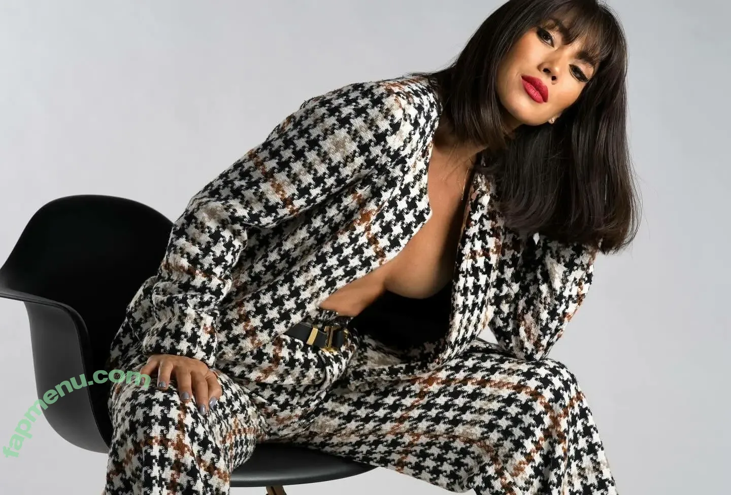 Danni Suzuki nude photo #0159 (danisuzuki)