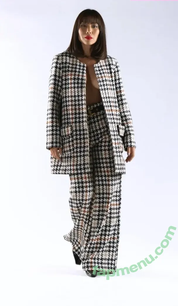 Danni Suzuki nude photo #0163 (danisuzuki)