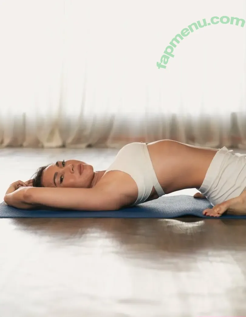 Danni Suzuki nude photo #0181 (danisuzuki)