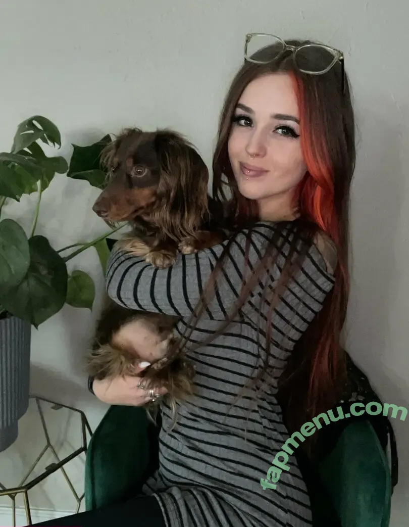dannisgreencorner nude photo #0079 (therealdennisgreen)