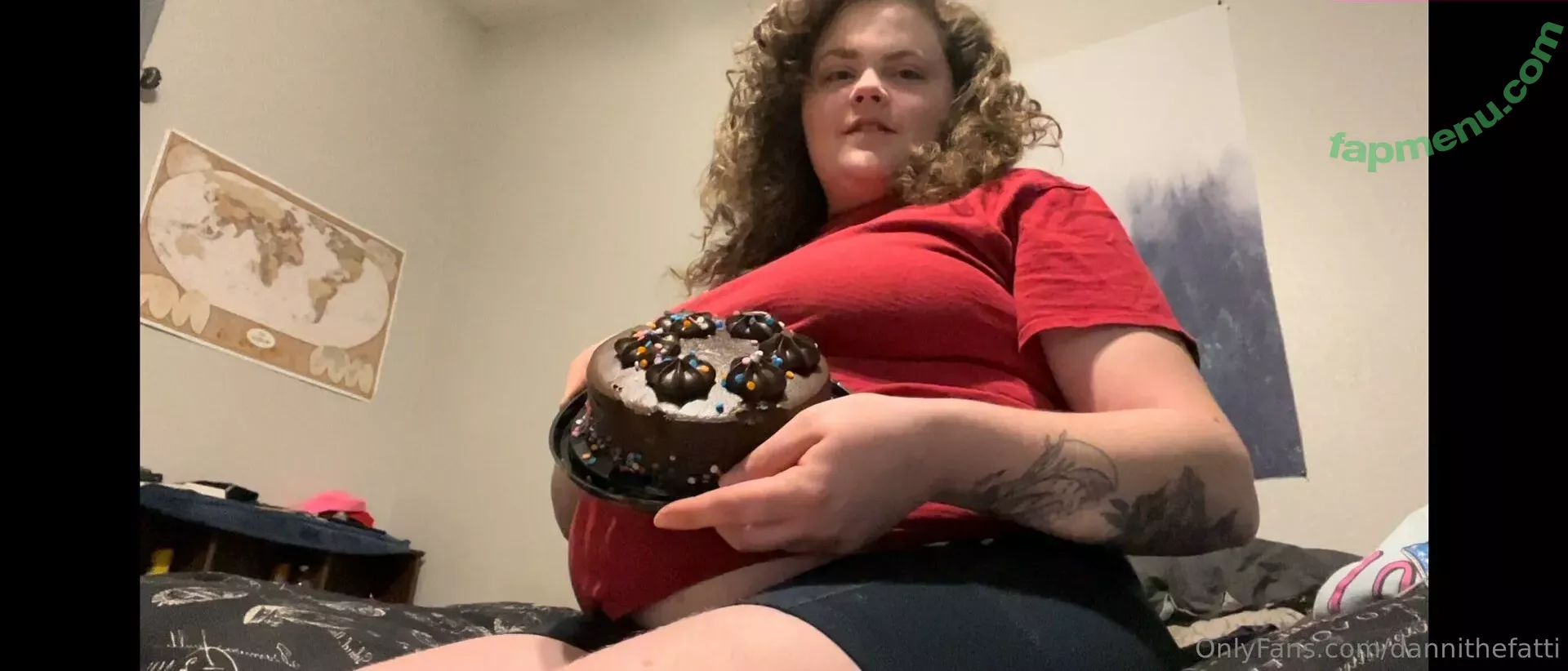 dannithefatti nude photo #0006 (thefattykid)