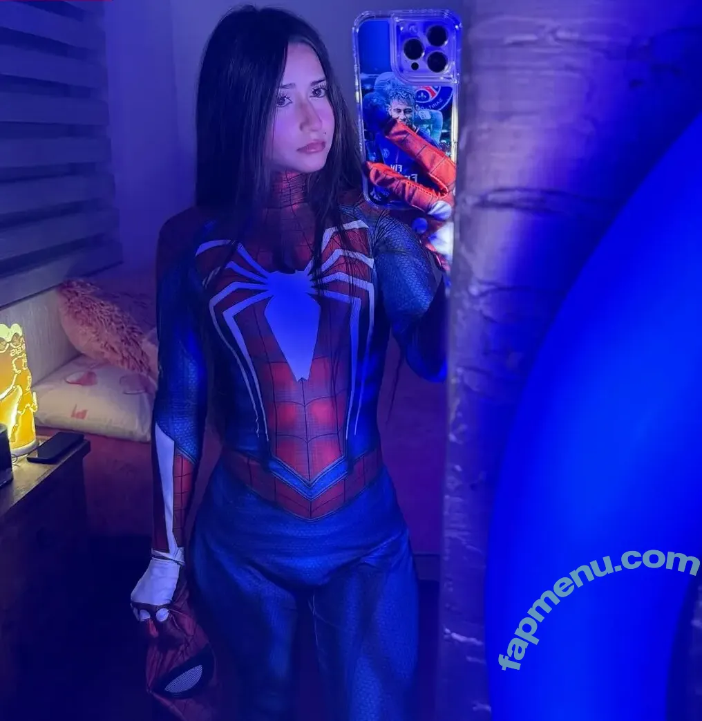 Dany Gis nude photo #0033 (dany.gis)