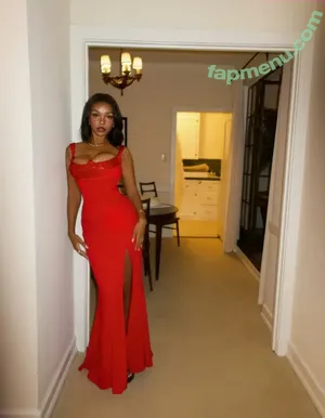 Daphne Blunt / daphneblunt nude photo #0218