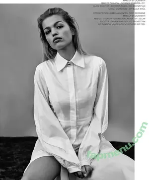 Daphne Groeneveld / daphnegroeneveld nude photo #0042