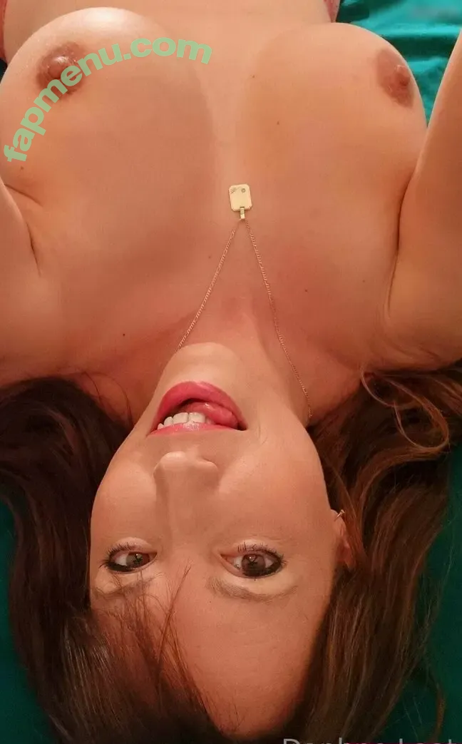 Daphne Laat nude photo #0001 (daphnelaat2021)