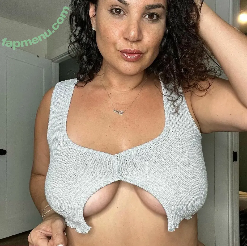 daralovesyou nude photo #0019 (daralovesyou24)