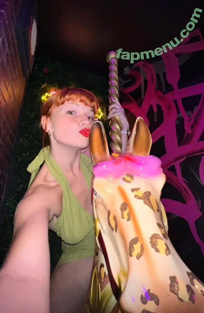 Darcie_Louise_Model nude photo #0062 (Darcie Street (Binsley)