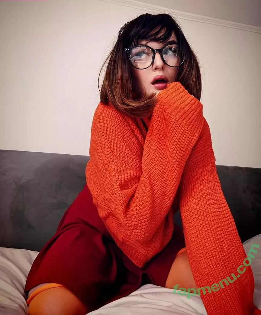 darcyjames nude photo #0004 (xxdarcyjamesxx)