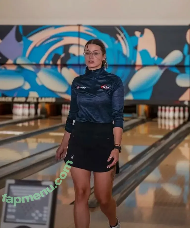 Daria Pajak nude photo #0036 (Pro Bowler / dariapajak)