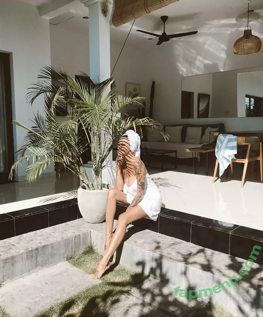 Daria Perel nude photo #0202 (pereldaria / perelperel)