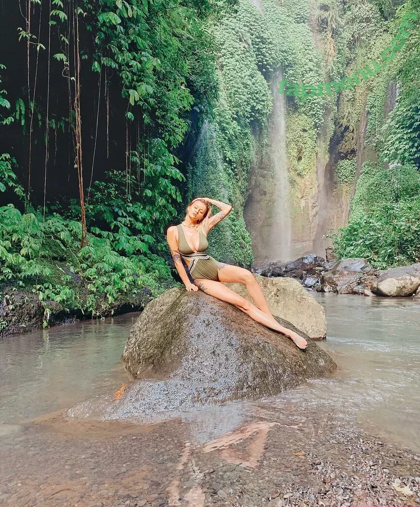 Daria Perel nude photo #0232 (pereldaria / perelperel)