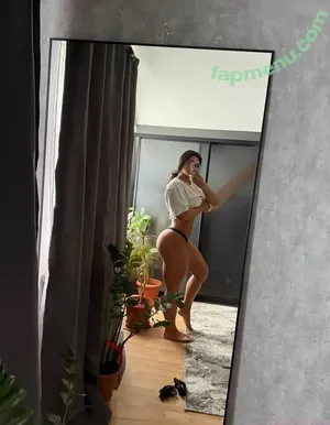  nude photo #0008