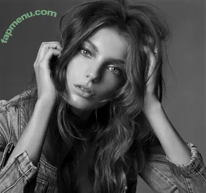 Daria Werbowy / dotwillow / iamdwerbowy nude photo #0043