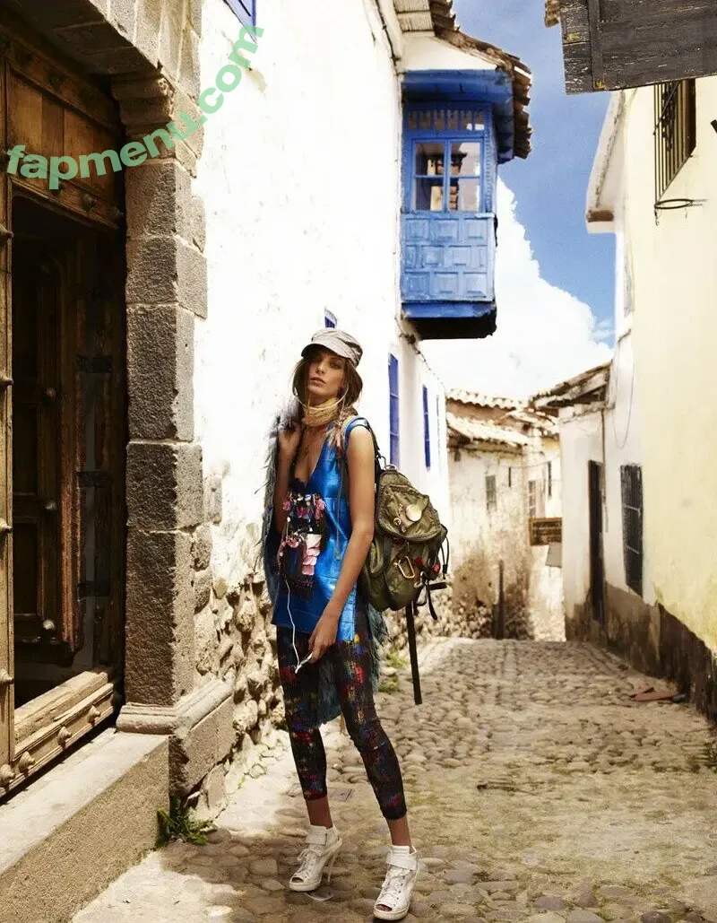 Daria Werbowy nude photo #0061 (dotwillow / iamdwerbowy)