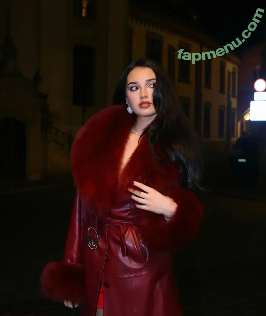 Daria Zaritskaya nude photo #0299 (dariazaritskaya / www.instagram.comdariazaritskaya)