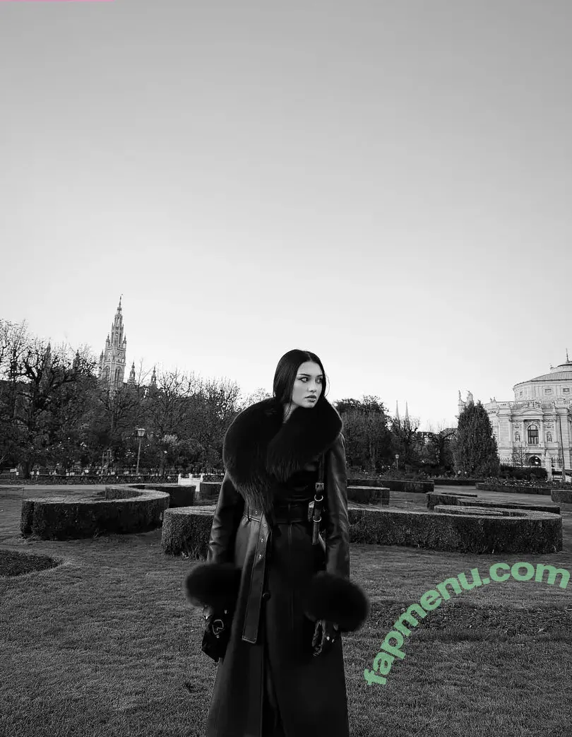 Daria Zaritskaya nude photo #0314 (dariazaritskaya / www.instagram.comdariazaritskaya)