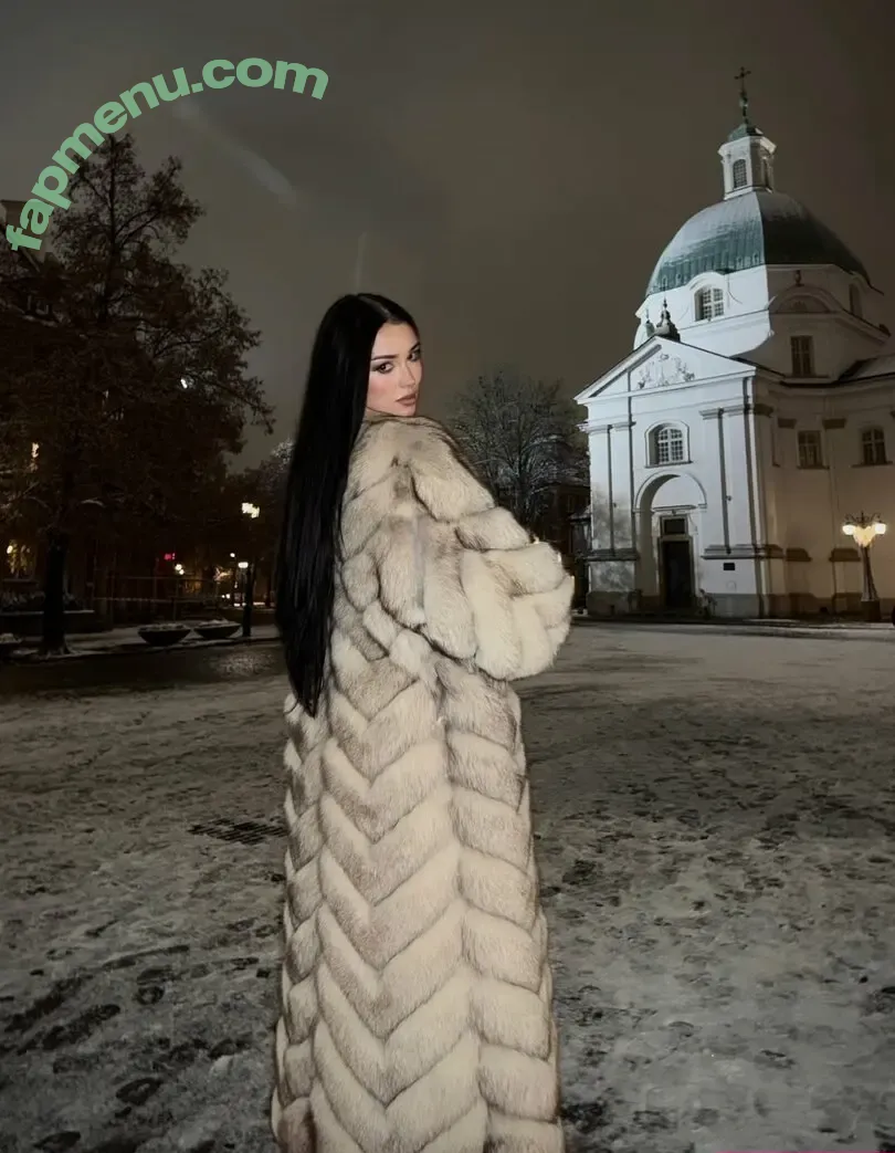 Daria Zaritskaya nude photo #0328 (dariazaritskaya / www.instagram.comdariazaritskaya)