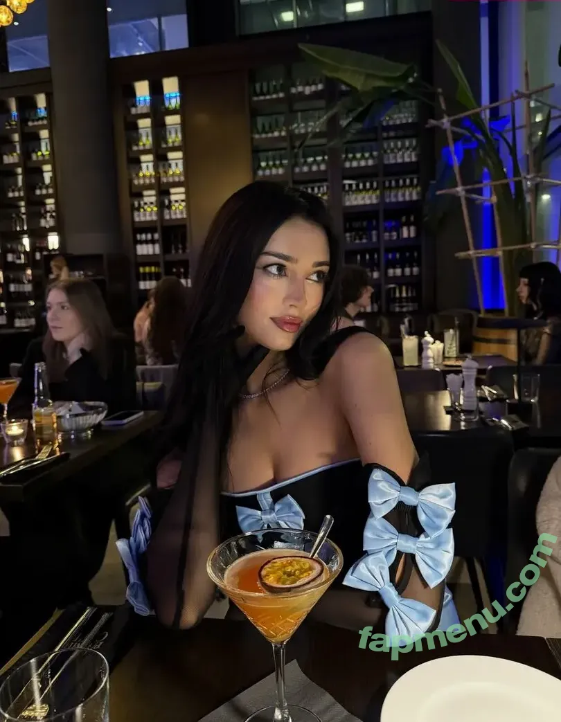 Daria Zaritskaya nude photo #0354 (dariazaritskaya / www.instagram.comdariazaritskaya)