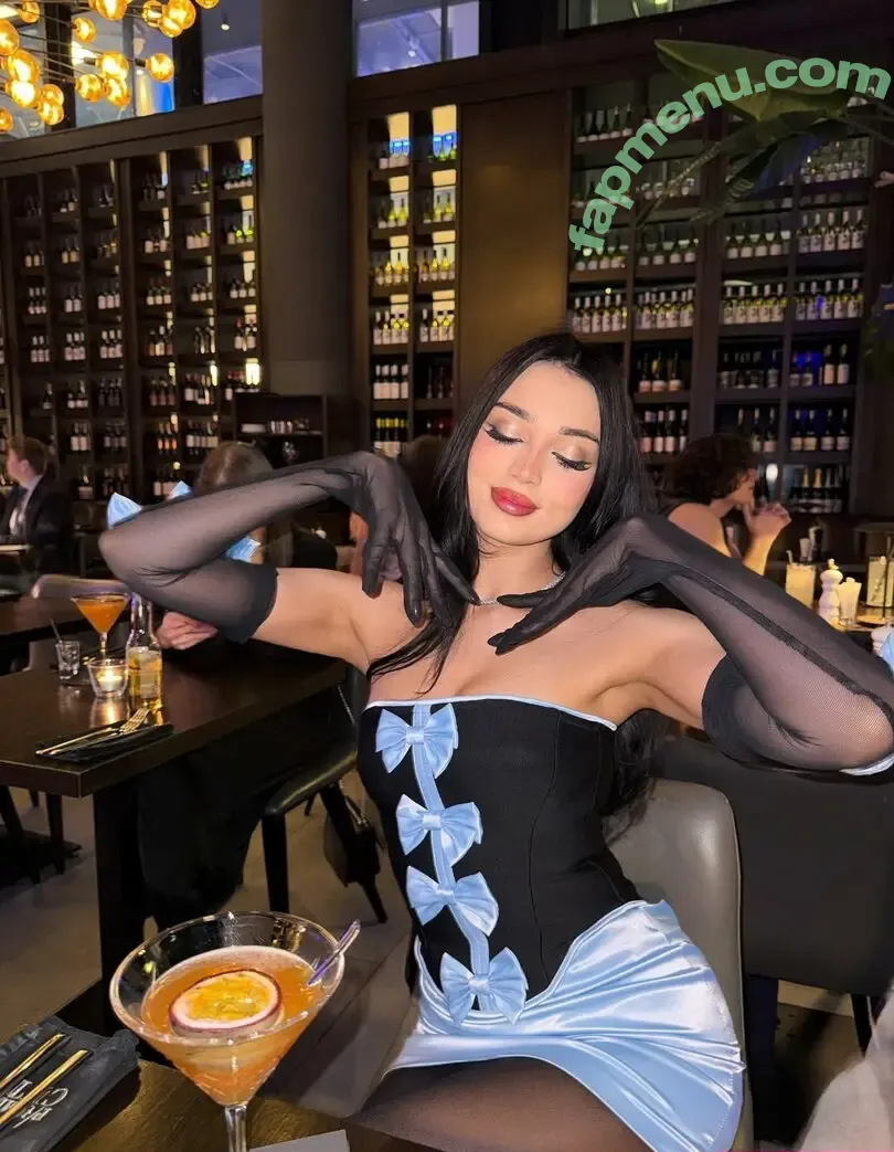 Daria Zaritskaya nude photo #0356 (dariazaritskaya / www.instagram.comdariazaritskaya)