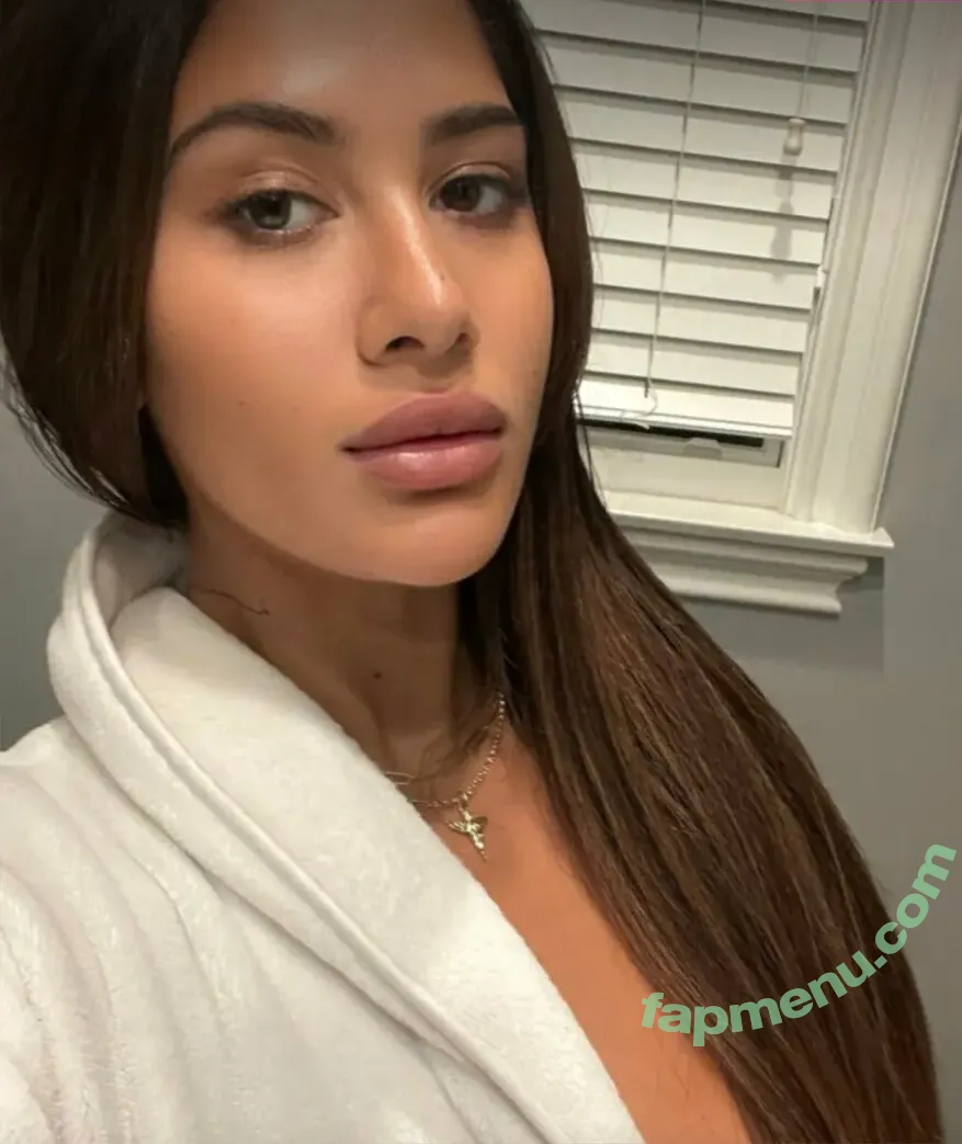 dariahadipour nude photo #0011 (dariahadipour)
