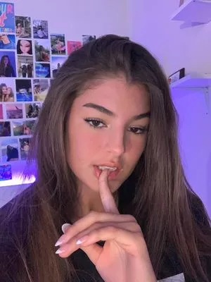 Darianka nude photo #0012