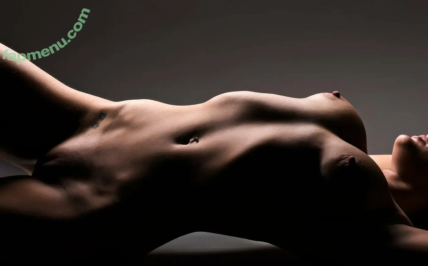Darilate nude photo #0124 (Darilate)