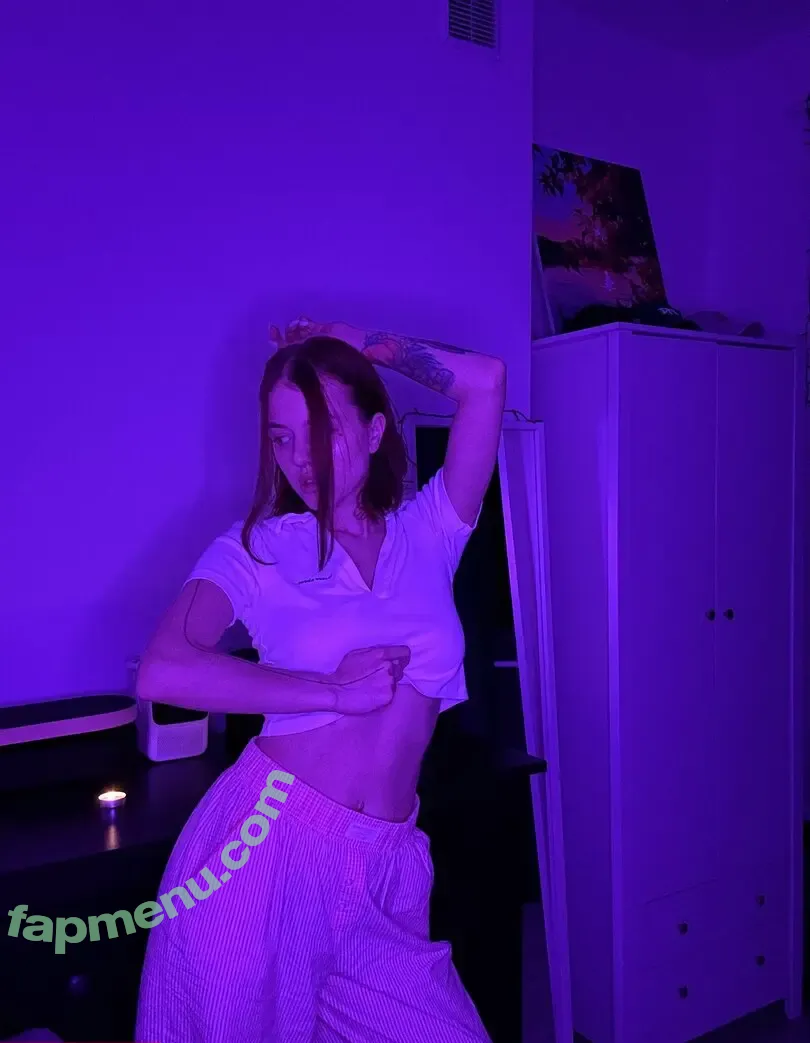 darina_cat nude photo #0117 (dura_durnaya_daria / kyivski_kotik)