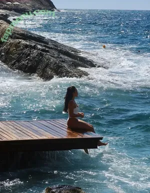 Darina Eremeeva / wonder.shark nude photo #0001