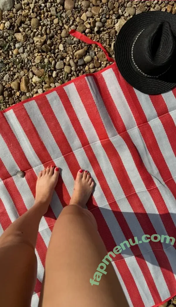 Darina Eremeeva nude photo #0008 (wonder.shark)