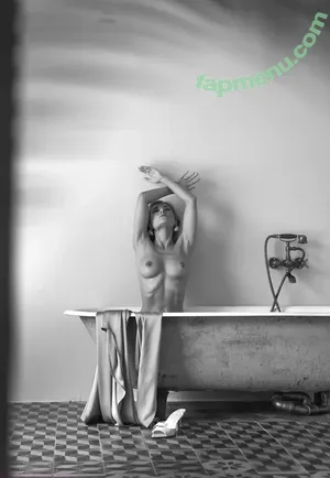 Darina Litvinova / darina.litvinova / darina.litvinovaa nude photo #0446