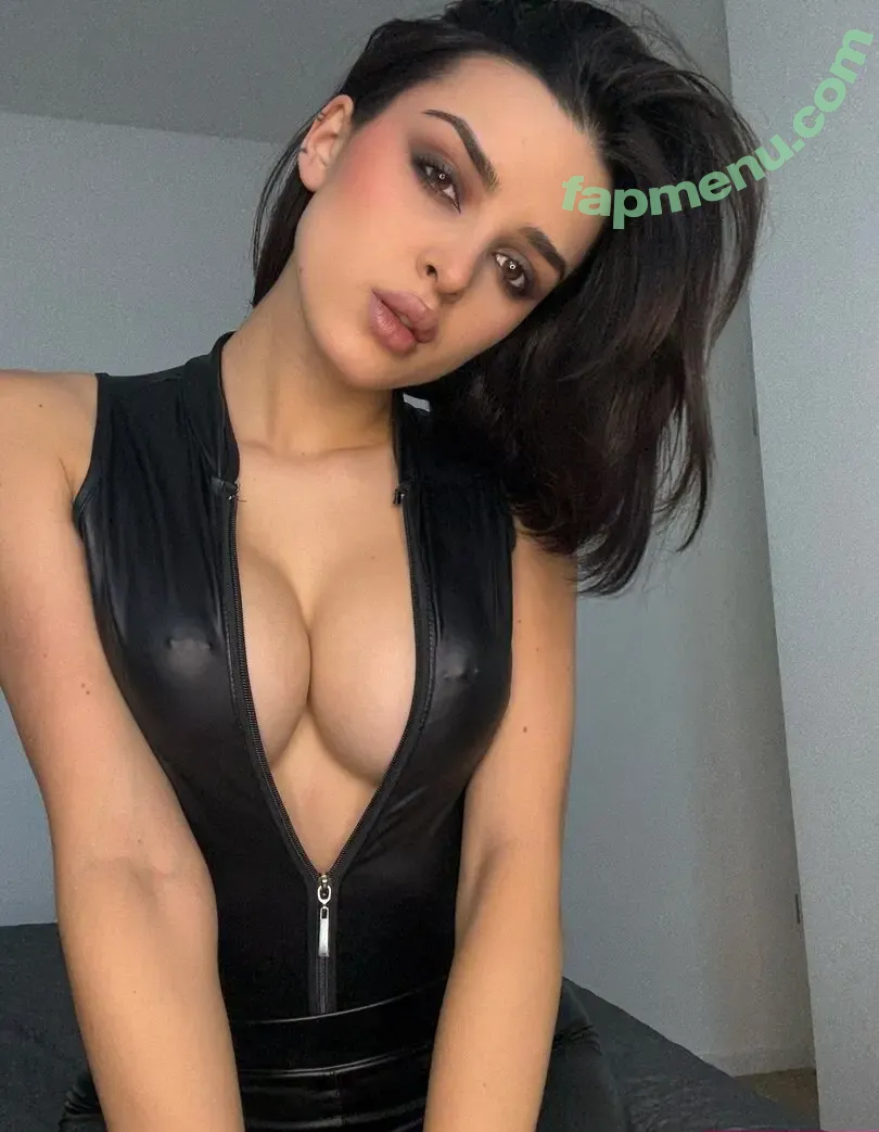 darklory nude photo #0975 (darklaurie / lory19_00)