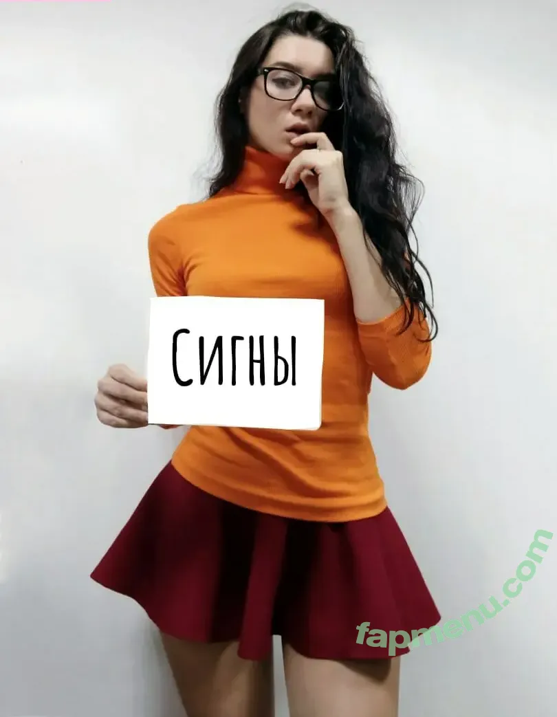 Darkmoon nude photo #0007 (Darkmoon_hecate / Darkmoonhecate / Full_darkmoon / hecate_dark_moon)