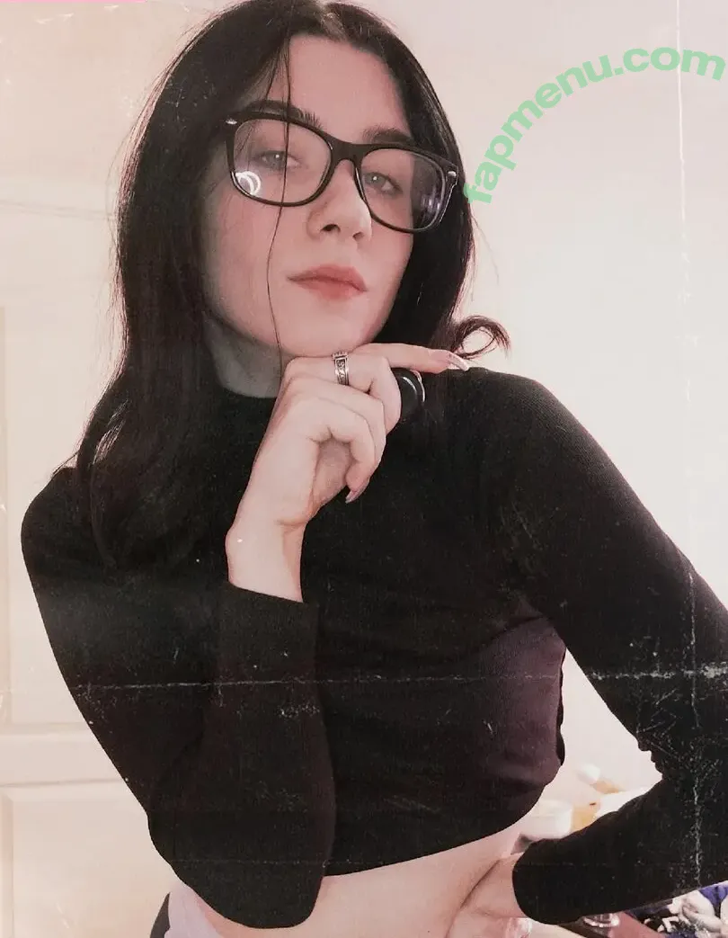 Darkmoon nude photo #0188 (Darkmoon_hecate / Darkmoonhecate / Full_darkmoon / hecate_dark_moon)