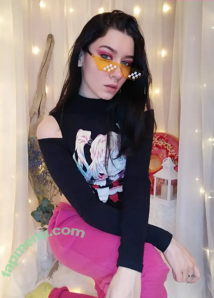 Darkmoon nude photo #0194 (Darkmoon_hecate / Darkmoonhecate / Full_darkmoon / hecate_dark_moon)