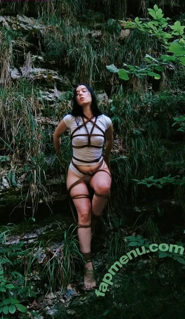 Darkmoon nude photo #0475 (Darkmoon_hecate / Darkmoonhecate / Full_darkmoon / hecate_dark_moon)