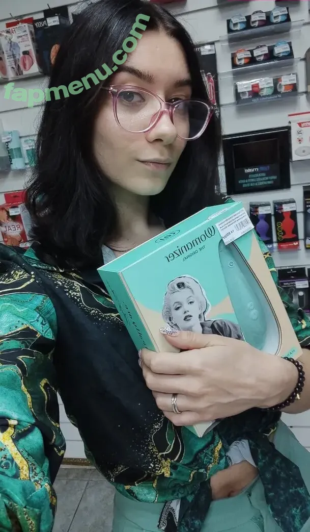 Darkmoon nude photo #0502 (Darkmoon_hecate / Darkmoonhecate / Full_darkmoon / hecate_dark_moon)