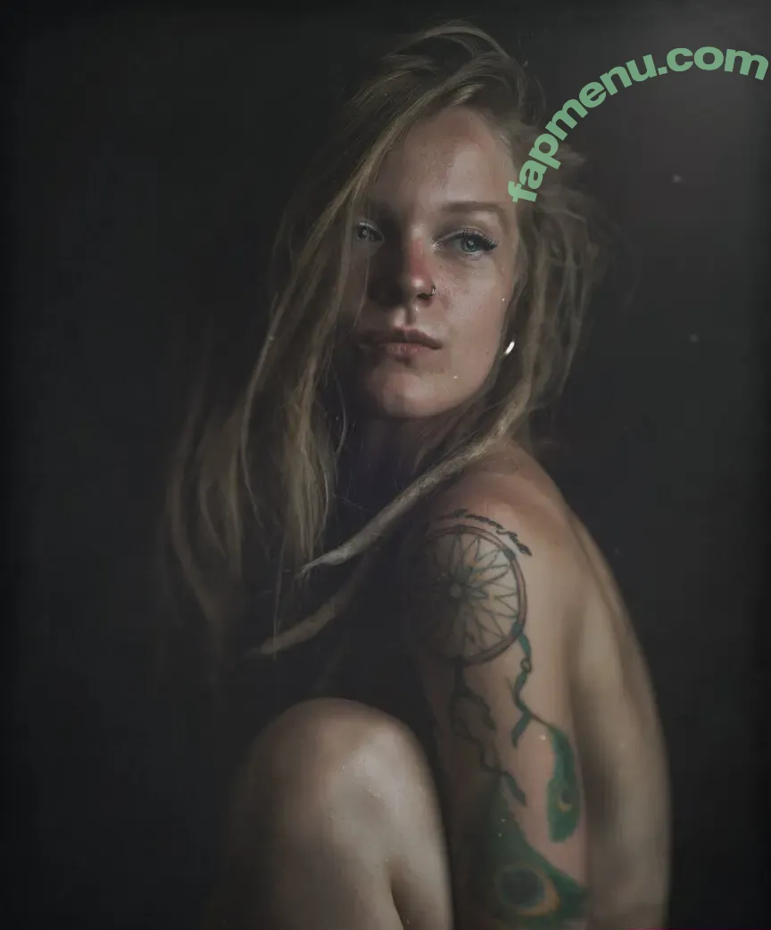 darkmoonmedia nude photo #0002 (darkmoonmedia)