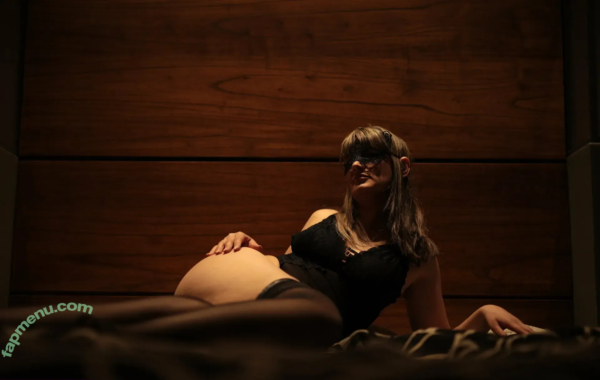 darkrosemistress nude photo #0004 (darkrosemistress)