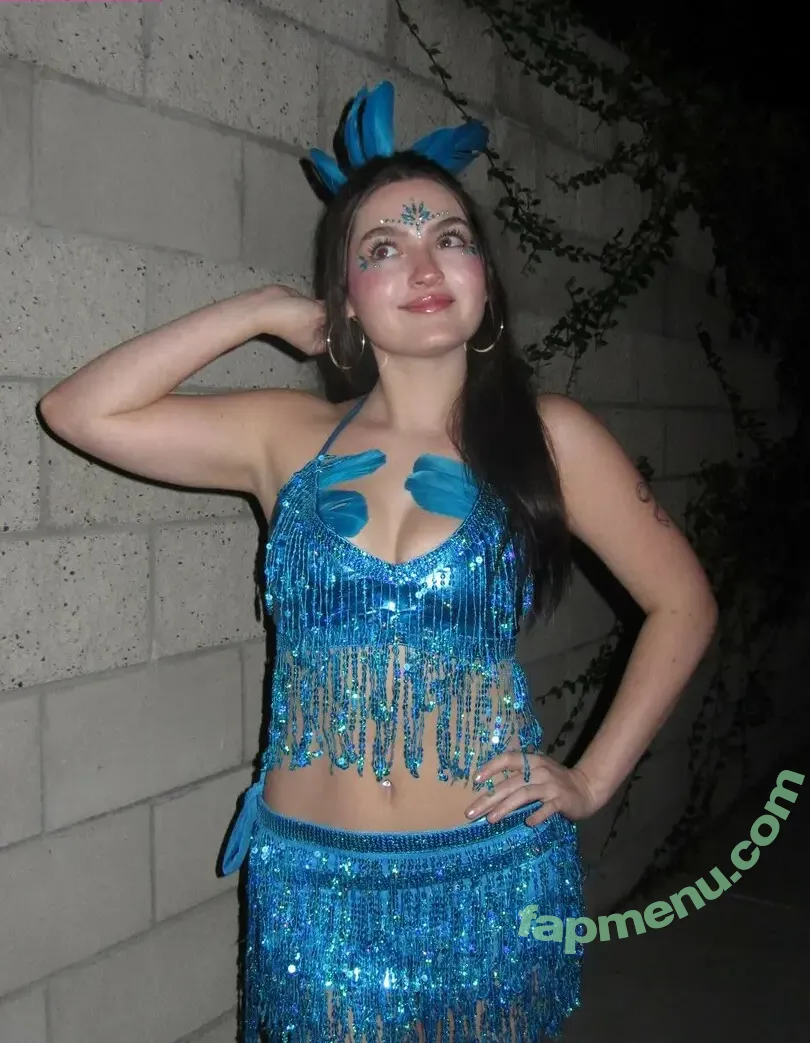 Darla Burkett nude photo #0024 (darla.burkett)