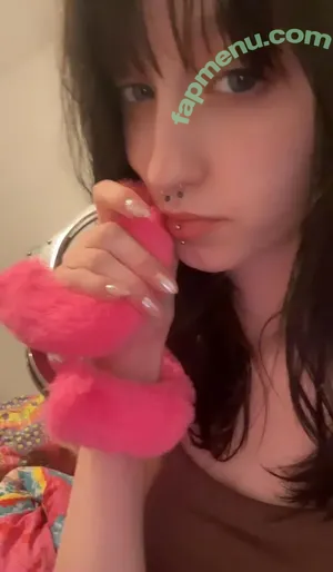 darling.eveee / darling_evee / darlingevee / darlingeveee / erineevee / reel nude photo #0003
