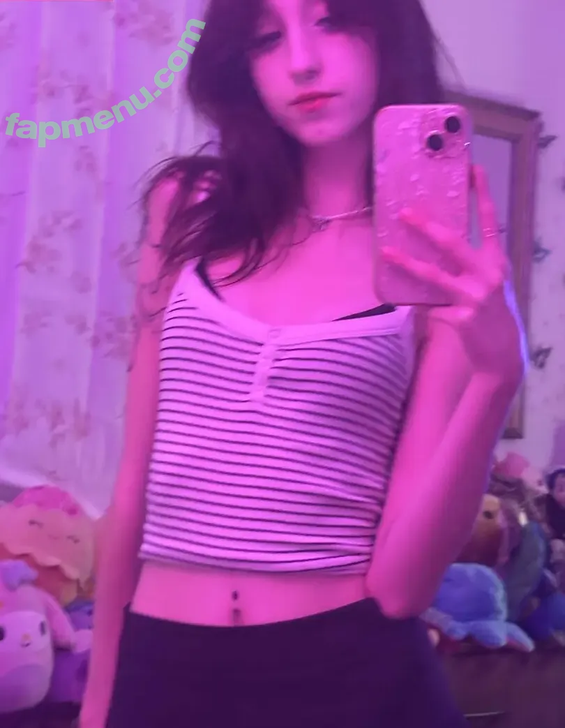 darling.eveee nude photo #0004 (darling_evee / darlingevee / darlingeveee / erineevee / reel)