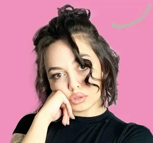 Darlingnikkkki nude photo #0008