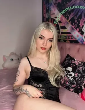  nude photo #0008